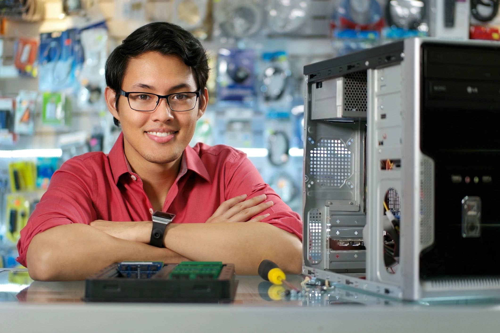 Computer technician providing professional data recovery support